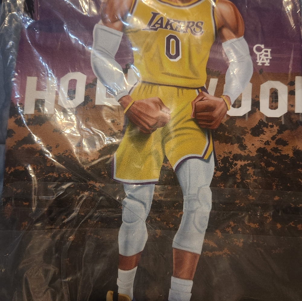 Can't Beat LA Westbrook Lakers Black shirt size Large
